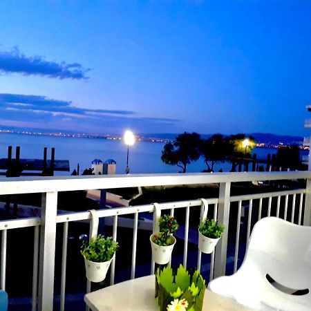 Sun Sea No 3 Apartment Peraía Екстериор снимка