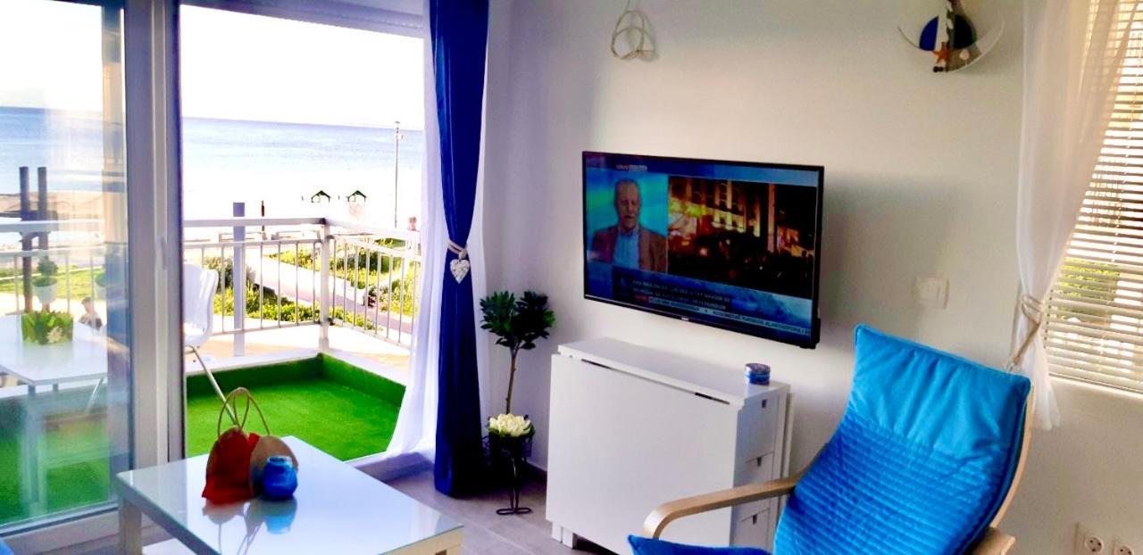 Sun Sea No 3 Apartment Peraía Екстериор снимка