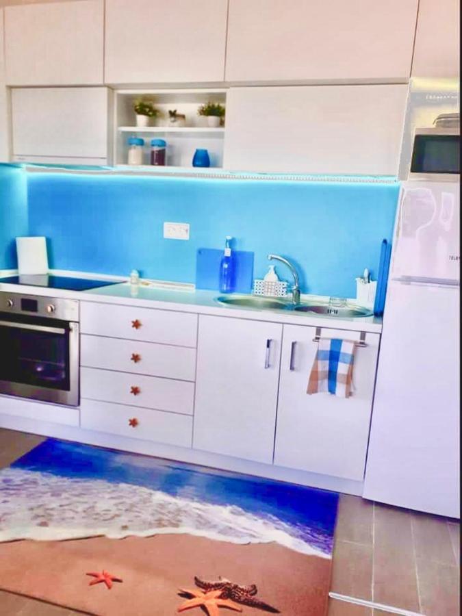 Sun Sea No 3 Apartment Peraía Екстериор снимка