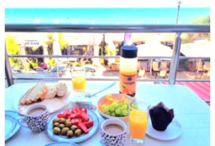 Sun Sea No 3 Apartment Peraía Екстериор снимка